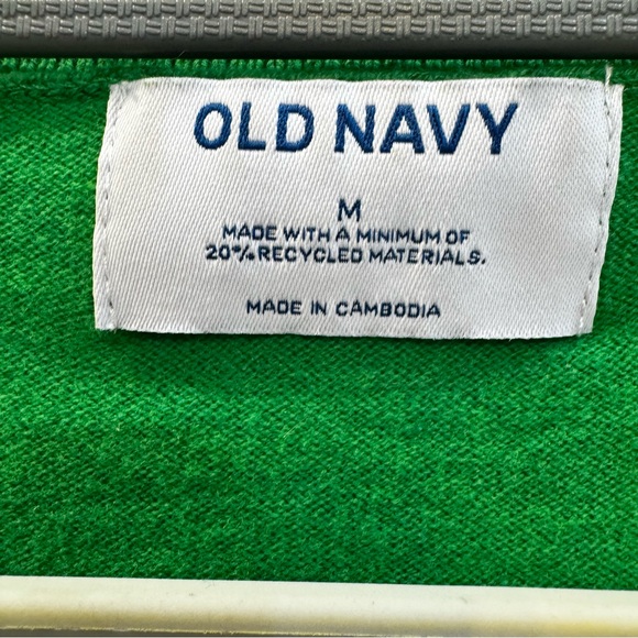 Old Navy Vibrant Kelly Green V-Neck Sweater size Medium - Picture 3 of 6